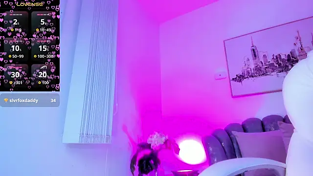 zharaa_fox webcam