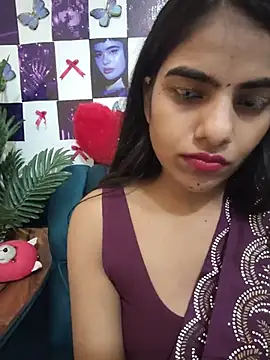 Alisha_Babyy webcam