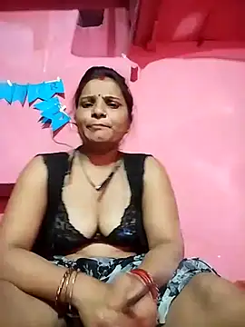 Cut_rani64 webcam