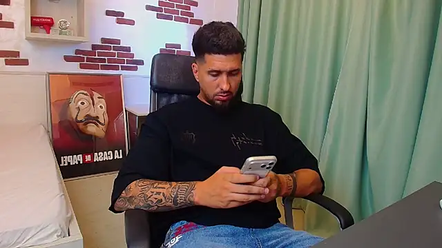LoganStroud webcam