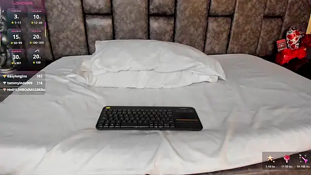matureyulyet - Matureyulyet's free webcam - UK Sex Cams