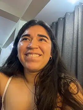 Minico25 live cam on StripChat