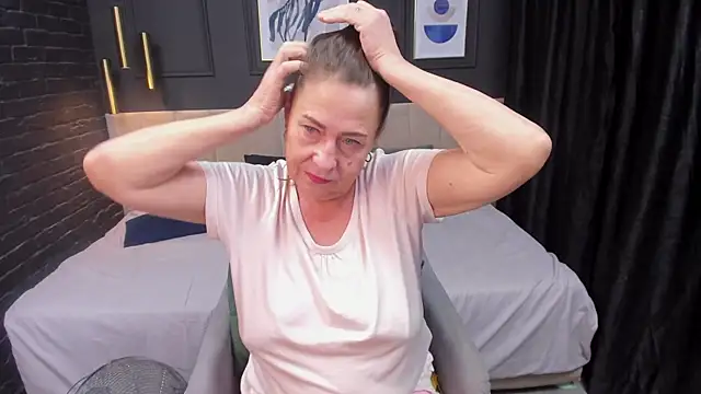 LindaPassionate webcam