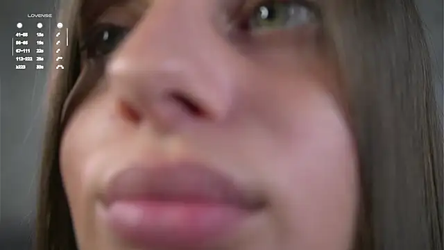 piquingogalala (F teen) - Give my pussy amazing feels