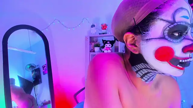 Live sex cam of kuromi69