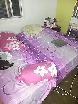 PequenaNena webcam