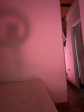 Ariana_Muller webcam