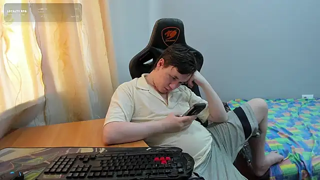 iliaskrislove webcam