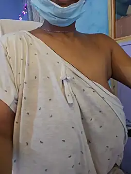 Desi_Maya69 webcam