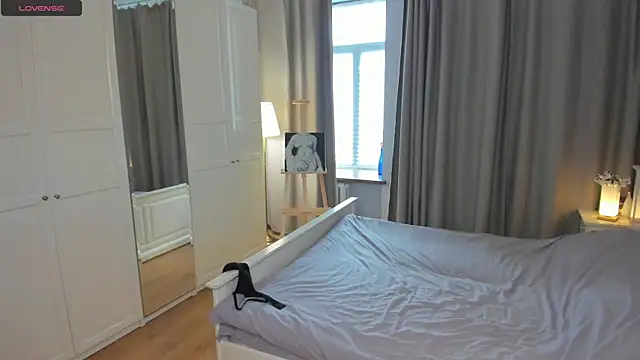 LavenderMitten webcam