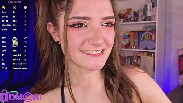 RochelleGoil webcam