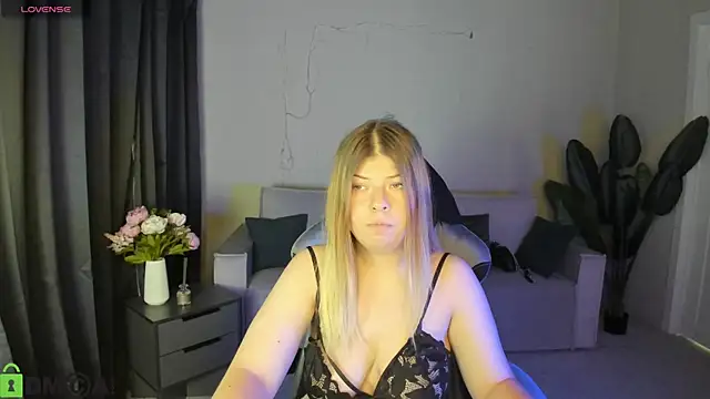 Stefania-sweet webcam