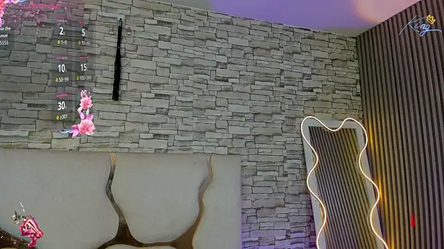 Laulin_tay live cam on StripChat