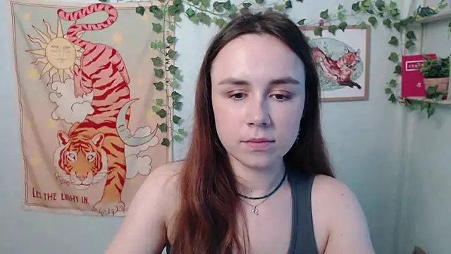 VeryVeryVeryShy_ live cam on StripChat
