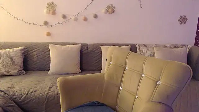 YourfantasyGiuly live cam on StripChat