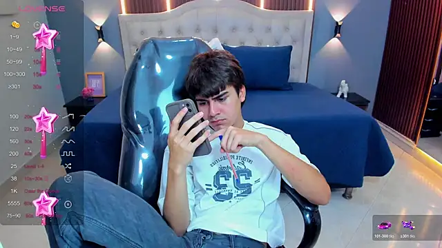 Tommy18__ webcam