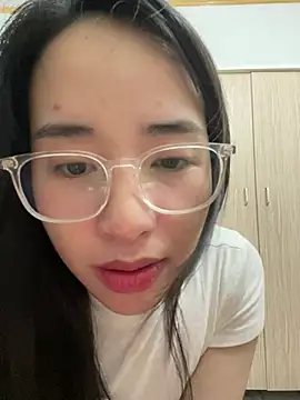 Babybooo01_ live cam on StripChat