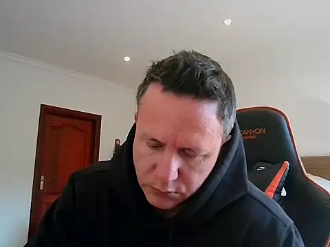 TroyDieselXXX webcam