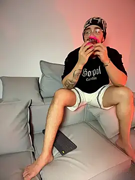 Im_sophiie webcam