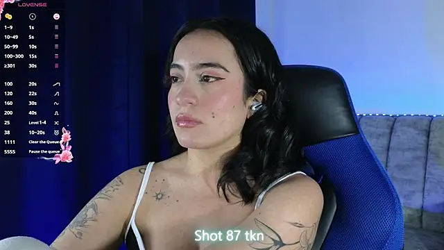 ZaraDames_ webcam