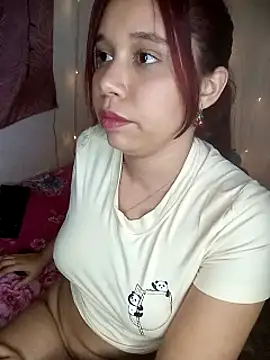 emma-19- webcam