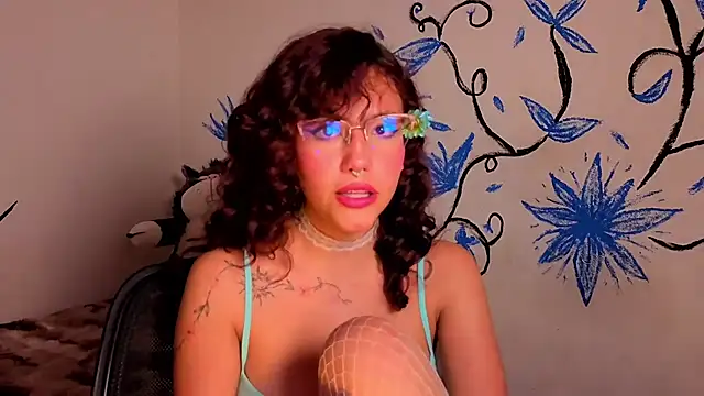 zoe_ch_ webcam