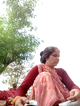 Miss_radha9575 webcam
