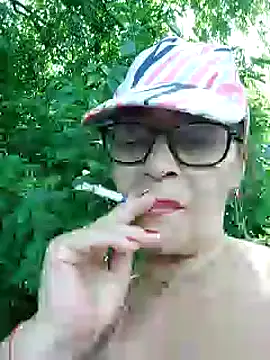 Love_Tina_Forever webcam