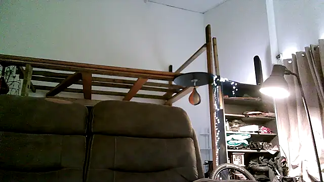 BIG_CHOPPA_747 webcam