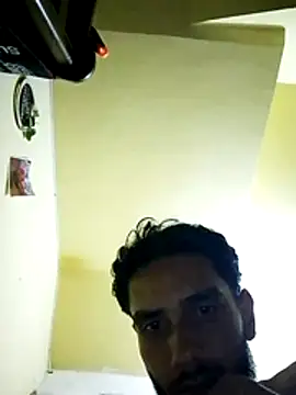 jhon01000 (M young) - Caliente en la habitación