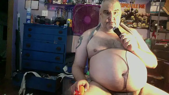 PerveyUncle webcam