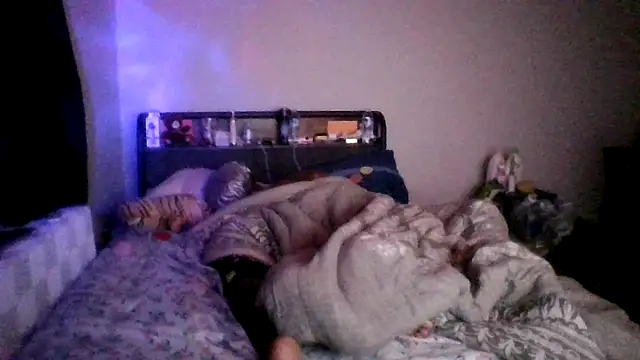 BedazedFirefly webcam