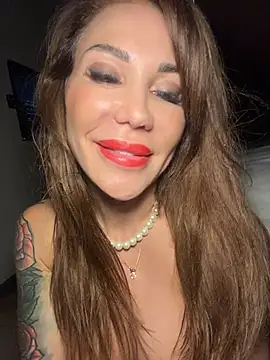 Golden__PollyX webcam