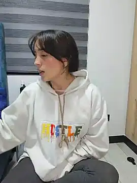little_siin_ webcam