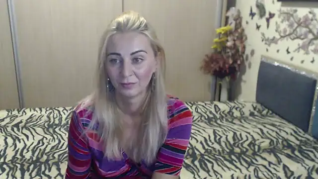 MirabelaSweet webcam