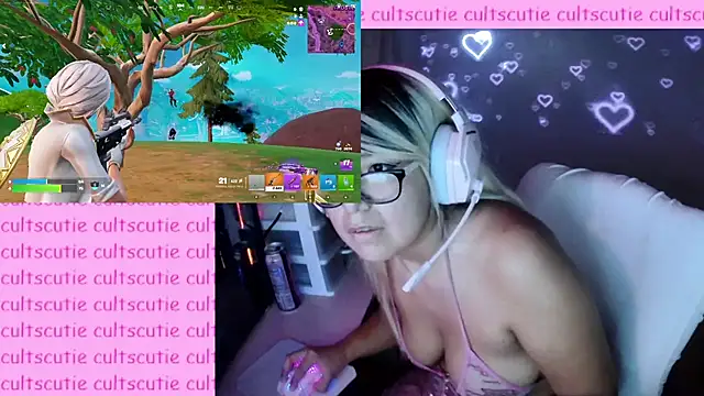 cultscutie (F young) - fully nude + unlock toys