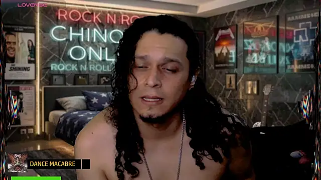 chino_roz live cam on StripChat