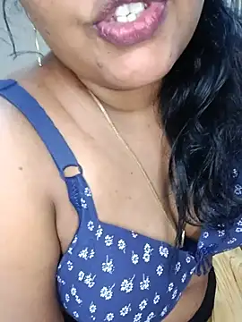 Anukutty2026 live sex cam