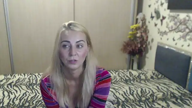 MirabelaSweet webcam