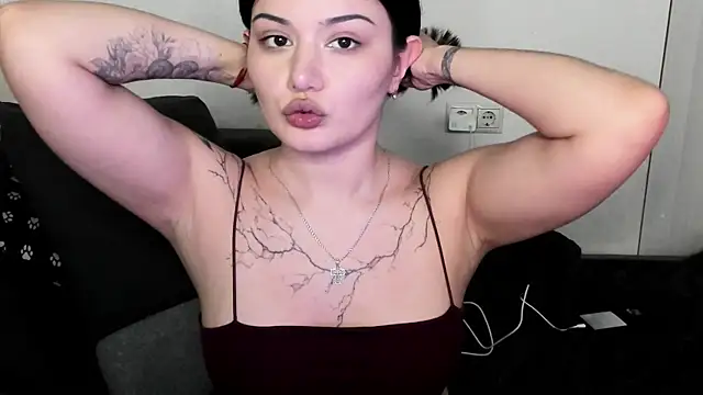 Dark_Moni webcam