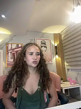bella_vibess_s webcam
