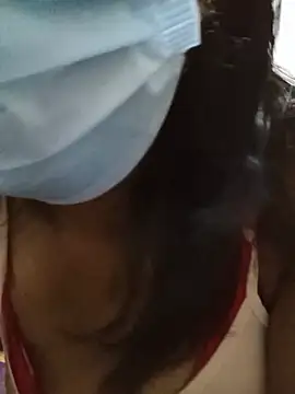 Amisha-35 webcam