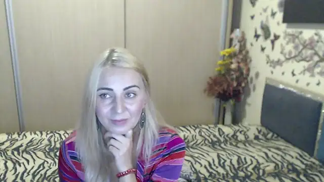 MirabelaSweet webcam