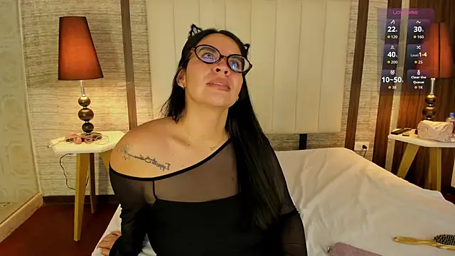 Hannah_Cross webcam