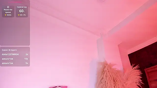 CristineRainn_ webcam