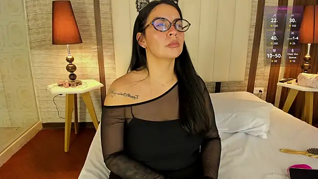 Hannah_Cross webcam