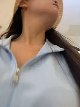 xiaoxiaocheng678 live webcam show