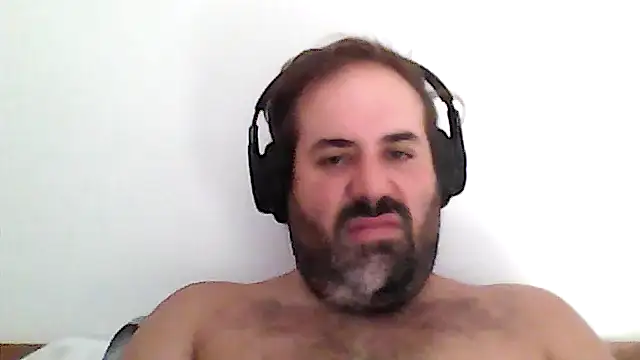 BeMy_Master live cam on StripChat