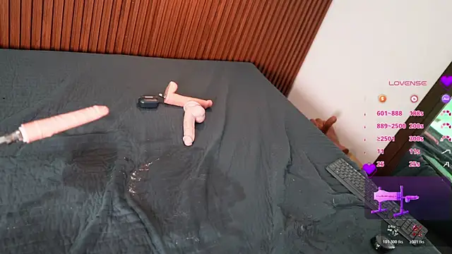 _mishelle live webcam show