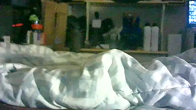 CR3M3_FIR3 live cam on StripChat